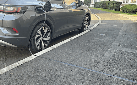 The £3,500 EV Grant for Homes With No Driveway in Scotland. Could it Apply to You?